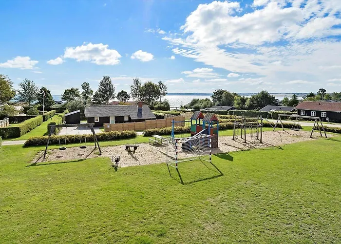 40335-juelsminde-niels-rasmussens-vej-100 *